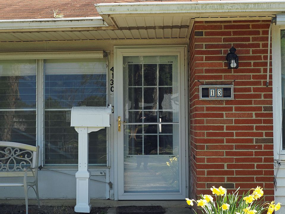 1st image of 413C Chatham Court