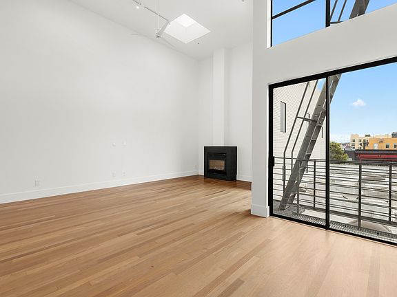 5th image of 637 Natoma St APT 6