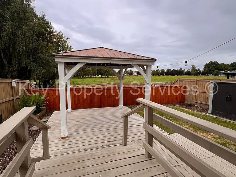 5600 NE 129th Pl — Photo 23