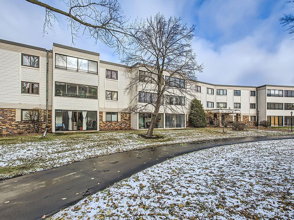 1st image of 4465 Trenton Ln N APT 102