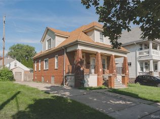 2308 10th St, Wyandotte, MI 48192
