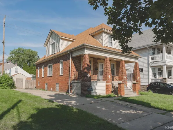 2308 10th St, Wyandotte, MI 48192