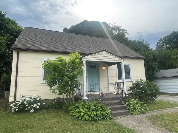 2212 Downing Ave, Erie, PA 16510