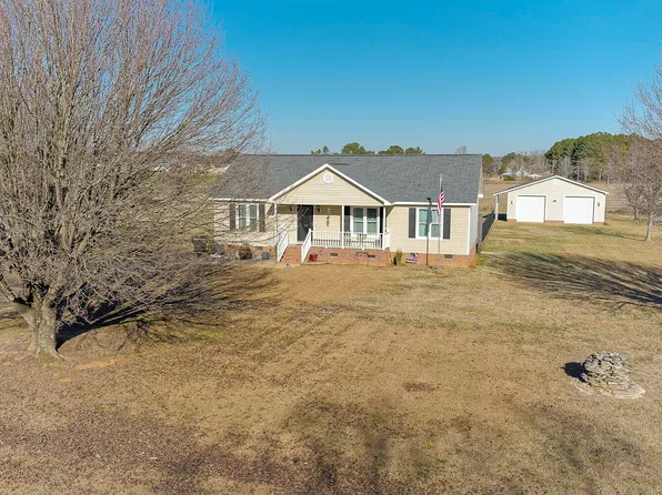 113 Crosswinds Dr, Selma, NC 27576