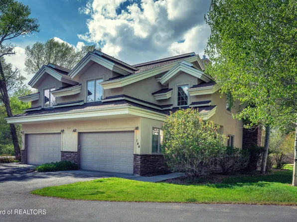 144 Cobble Creek Ln, Driggs, ID 83422