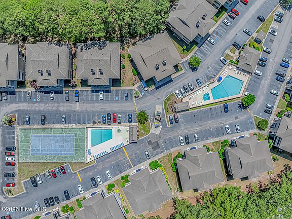 3rd image of 4242 Pinehurst Circle #N 6