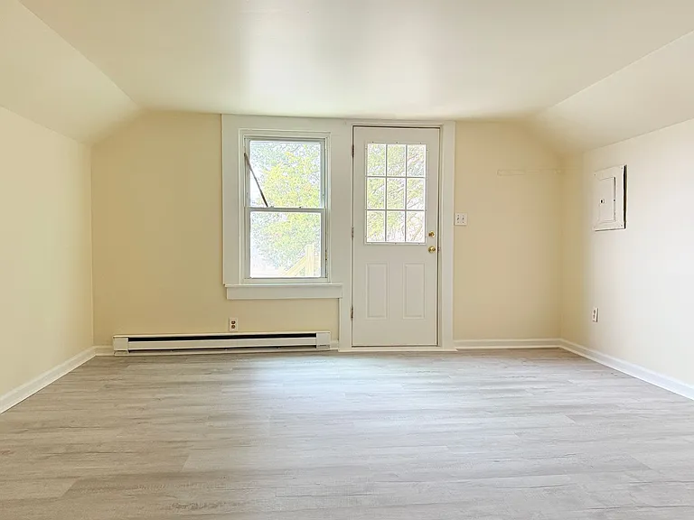 32715 Bi State Blvd — Photo 6