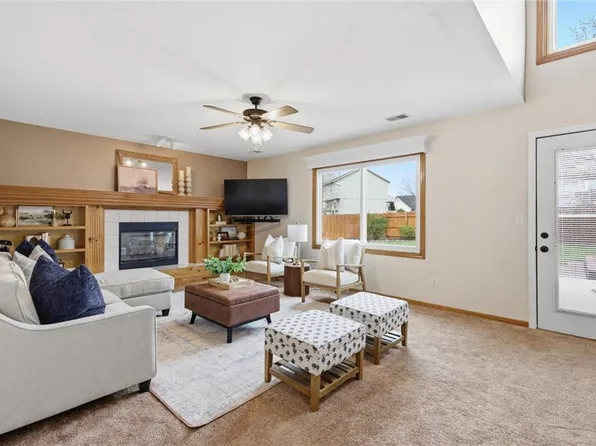 7436 N Marsh Ave, Kansas City, MO 64158