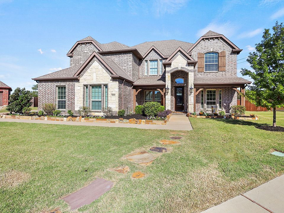 1st image of 8111 Graystone Dr