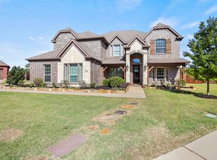 8111 Graystone Dr, Sachse, TX 75048