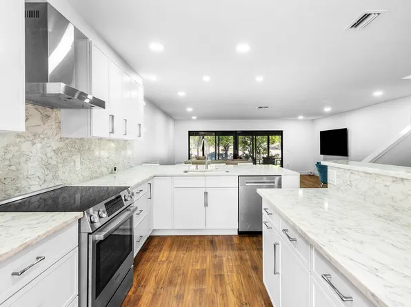 27 Stratford Lane W #C, Boynton Beach, FL 33436