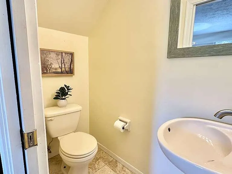 13509 S Indian River Dr #406 — Photo 8
