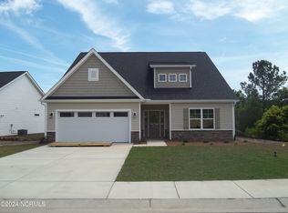 105 Paver Ln, Hampstead, NC 28443