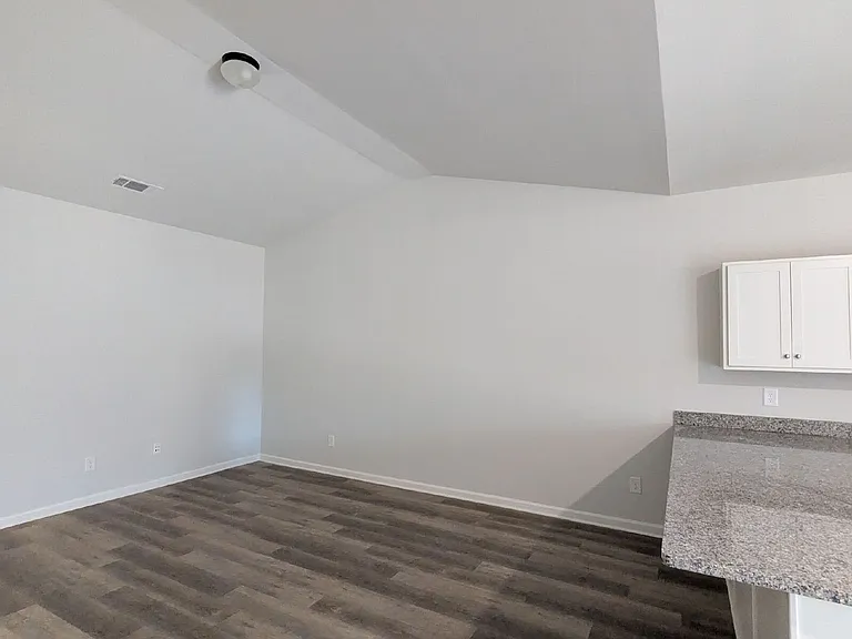 126 Cypress Oak Trl — Photo 7