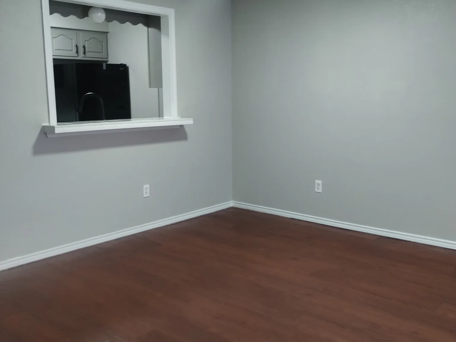 3 bed, 1317 sqft, $1,075 — Photo 2