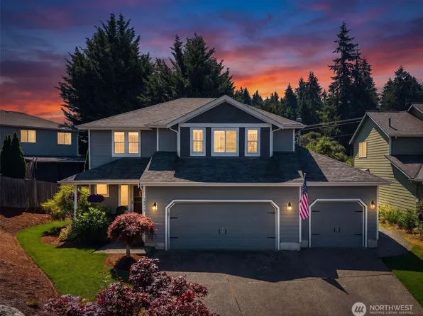 13511 110th Avenue Ct E, Puyallup, WA 98374