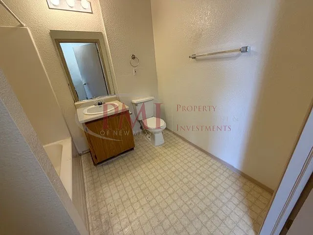 2306 S. Espina Street Unit C12 — Photo 81