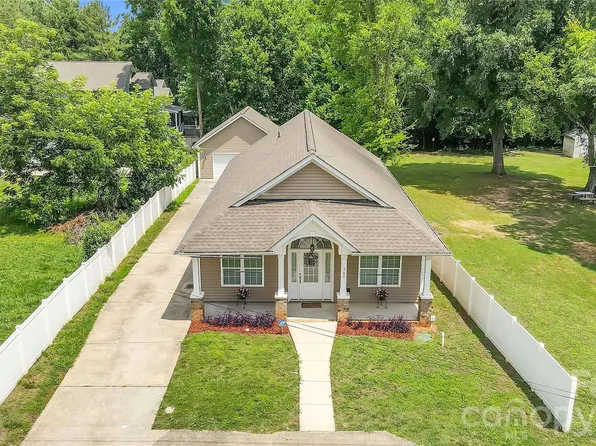309 Mill Rd, Charlotte, NC 28216