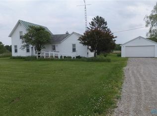 26230 Hoffman Rd, Defiance, OH 43512