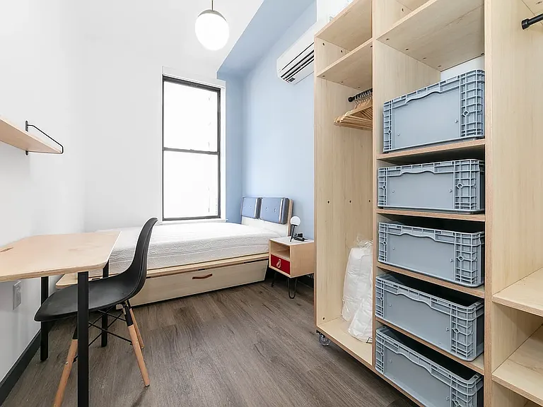 165 N 5th St #301 — Photo 14