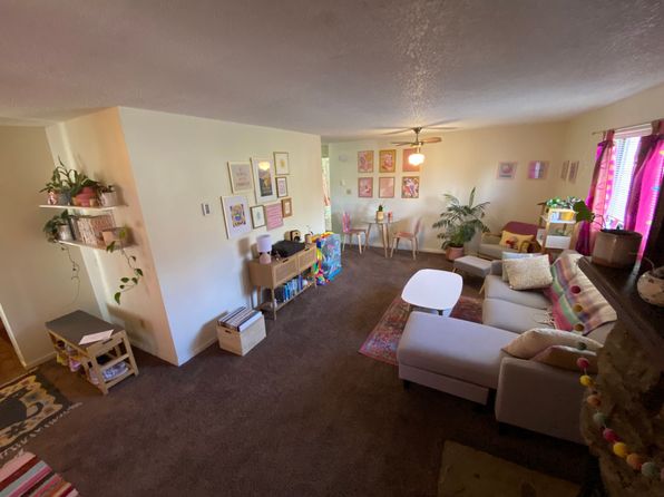 1202 Avenida Del Sol APT 111