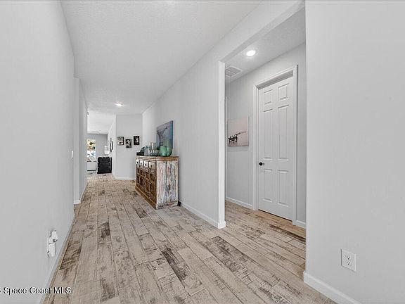 5th image of 3011 Bobby Jones St