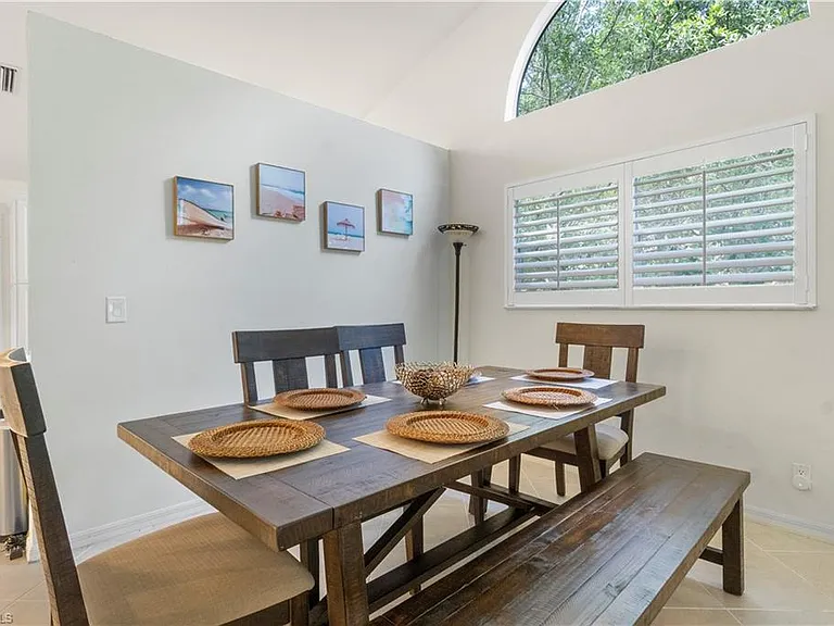 348 Carinosa Ct #18-10 — Photo 5