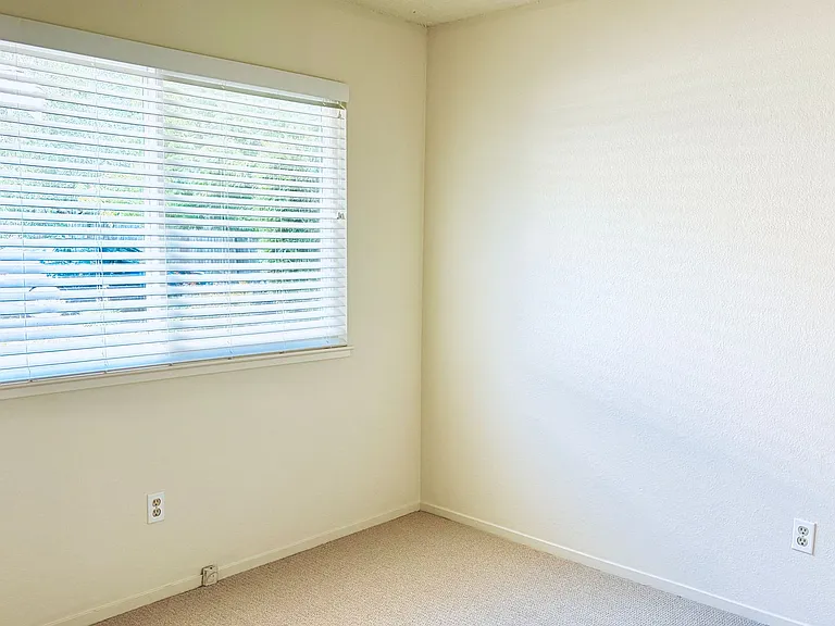 1211 Capri Way #3 — Photo 21