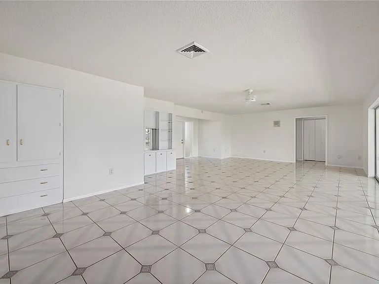 110 Gulfview Rd — Photo 9