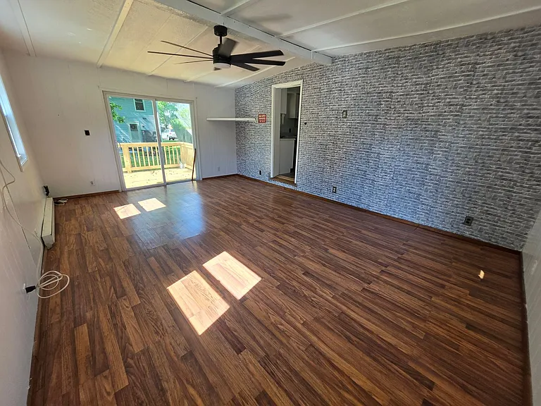470 Washington St — Photo 12