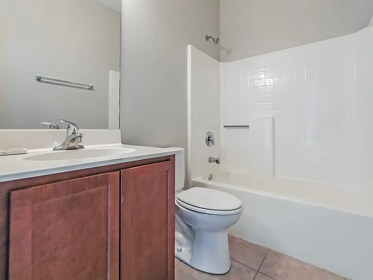 15385 Lakeland Cir — Photo 18