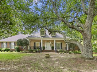 31 Avery Cir, Jackson, MS 39211