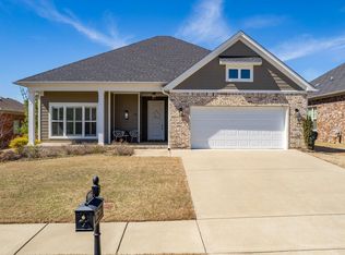 135 Grey Fox Dr, Conway, AR 72034