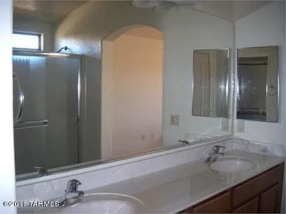 571 W Calle Paso Suave — Photo 5