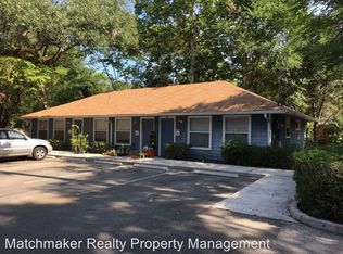 130 NW 8th St APT 2, Gainesville, FL 32601