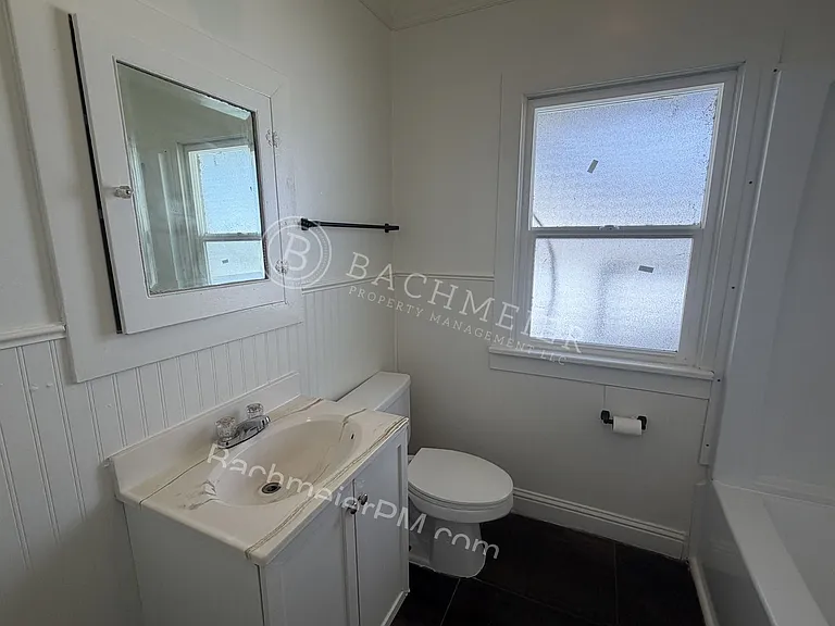 119 SE 9th Dr — Photo 10
