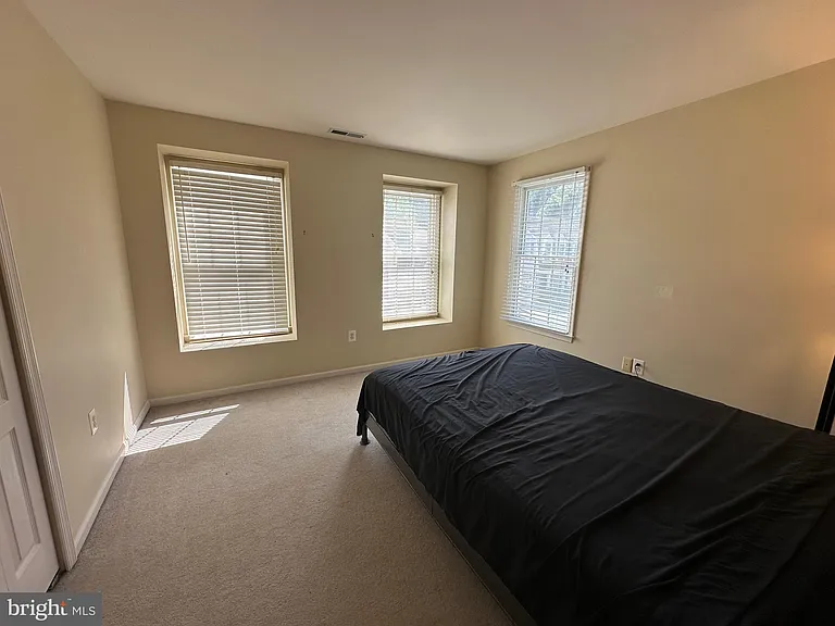 28405 Pinehurst Cir — Photo 22