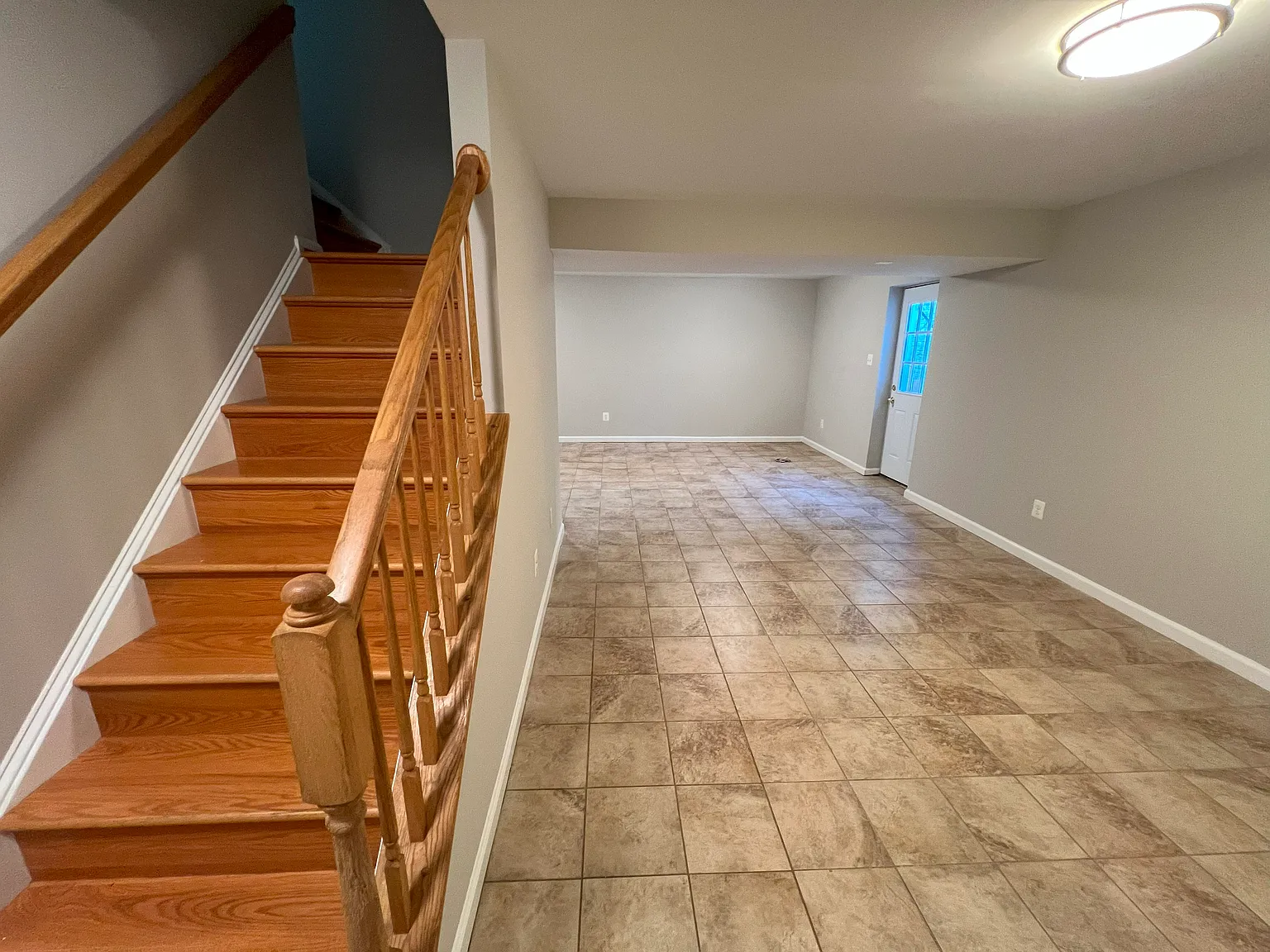 Snowflake Ct, Herndon — Photo 1
