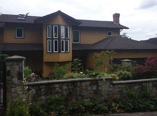 1723 33rd Ave, Seattle, WA 98122