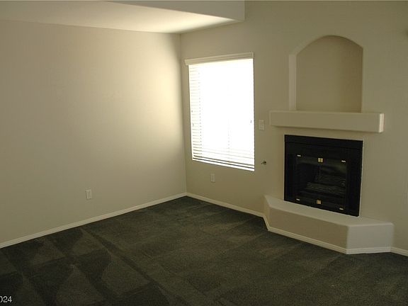 5th image of 510 Amber Moon St