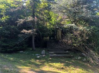 3 Wesley Chapel Rd, Suffern, NY 10901