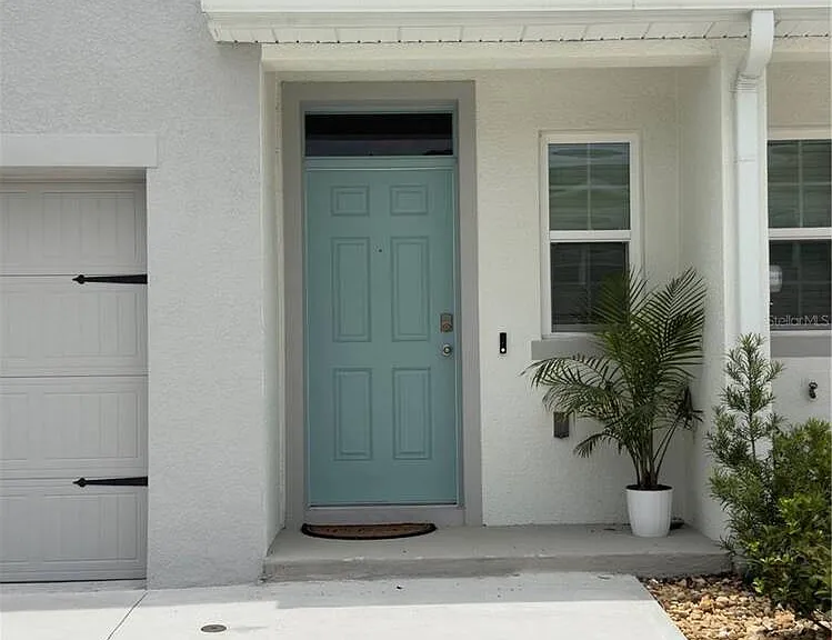 1206 Balsam Dr — Photo 3