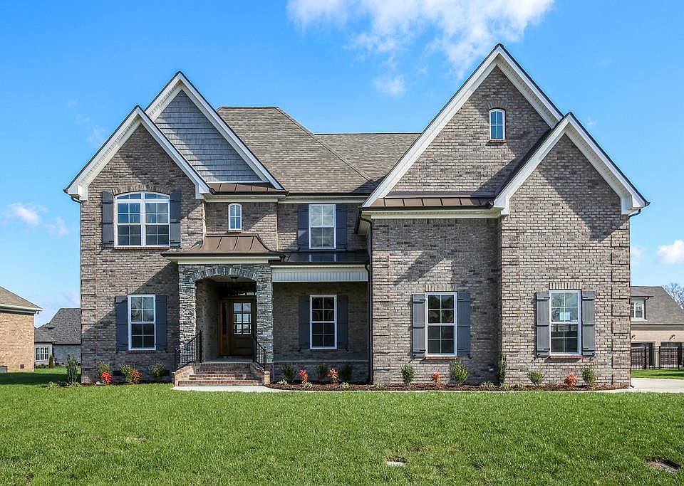 1st image of 3016 Robinwood Dr