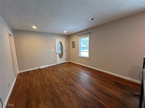 2nd image of 941 East Blvd