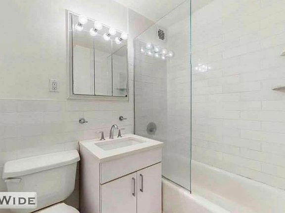 4th image of 400 E 89th St #6T