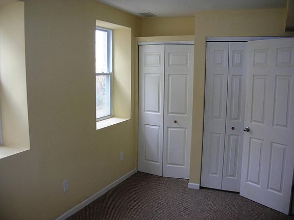 5th image of 1645 N Bell Ave #G