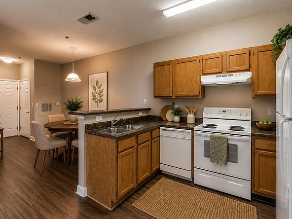 2nd image of 1450 Paramount Dr #1466-6B