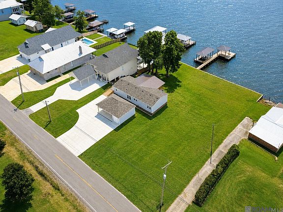 5th image of 7761 Island Rd