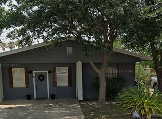 109 Lobo Loop, Laredo, TX 78045