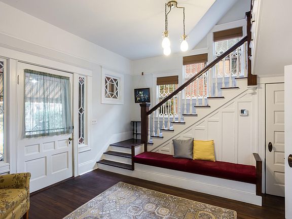 5th image of 1113 Copeland St
